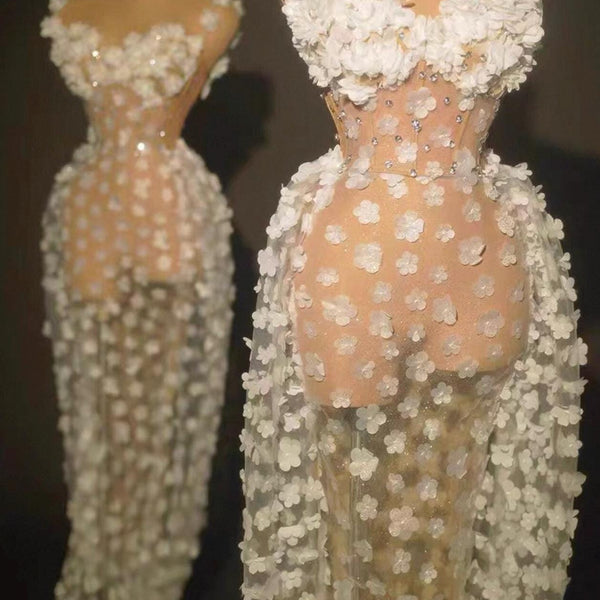 Handmade three-dimensional flower mesh white long dress for brides