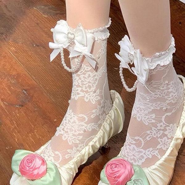 Lolita white mid-calf socks with lace and pearl pendants