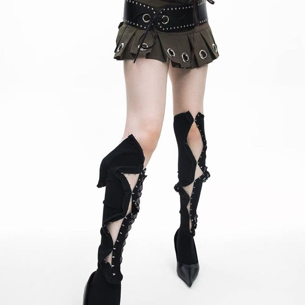 Dark Gothic-style subculture mid-calf/knee-high socks with button details and lace trim (Instagram-style)