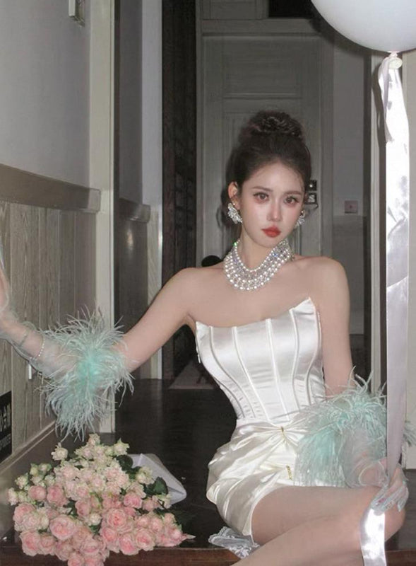 Feather Tassel Gauze Gloves, Ethereal Bridal Styling Accessory
