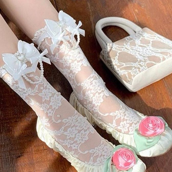 Lolita white mid-calf socks with lace and pearl pendants